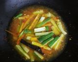 Foto langkah ke 4 dari resep Acar kuning wortel ketimun.