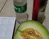 Foto langkah ke 1 dari resep Melon Squash Cocopandan.