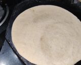 रोटी पिज़्ज़ा(Roti pizza recipe in Hindi) रेसिपी चरण 2 फोटो