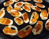 Foto del paso 2 de la receta: Pizzetitas de pan tostado