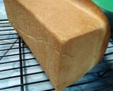 Foto langkah ke 5 dari resep Roti Tawar Homemade.