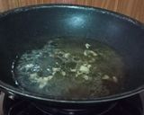 Foto langkah ke 2 dari resep Tumis Kuah Kangkung Tahu.