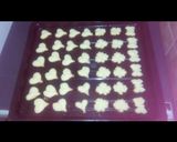 A picture of step 7 of Petit four vanilla cookies.