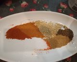 A picture of step 1 of Chips krarah masala.
