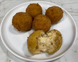 Foto del paso 14 de la receta: Croquetas de huevos fritos con chorizo