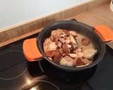 Foto del paso 3 de la receta: Pollo en salsa con setas shiitake