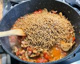 Une image de l'étape 11 de Gratin de coquillettes au lard, 3 fromages, tomates et champignons.