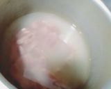 A picture of step 1 of Beef chilli gravy (pakistani style).