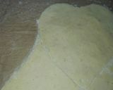 صورة لخطوة 4 من وصفة كيكة الفواكه ساهلة واقتصادية ولذيذة بكريمة روعة 😋😋😋
