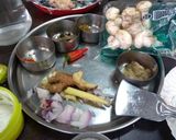 A picture of step 2 of Tom ka gai.