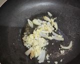 Foto langkah ke 2 dari resep Creamy cheese pasta.