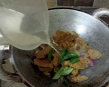 Foto langkah ke 4 dari resep Daging Goreng Belengas Kelantan 🇲🇾.