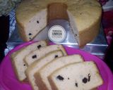 Foto langkah ke 15 dari resep Bolu Nutrijell strawberry Baking Pan.