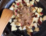 A picture of step 2 of Apple Pie Pudding.