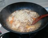 菇菇肉絲燴豆腐的食譜步驟4照片