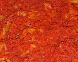 Foto del paso 2 de la receta: Tinga de pollo y chorizo