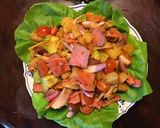 A picture of step 4 of California Farm Spicy Tuna Steak Apricot Salad.