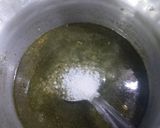 A picture of step 3 of Chia seeds mint lemon drink.