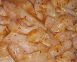 A picture of step 1 of Nandos chicken wraps.