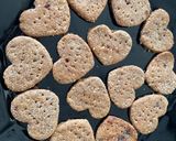 A picture of step 6 of Baked dates puri.