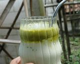 Foto langkah ke 5 dari resep Matcha Latte iced.