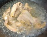 A picture of step 1 of Shu Si Kai(chicken in Kewpie Roasted Sesame Dressing).