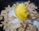 A picture of step 2 of Meethi choori(roti flakes cooked in ghee and jaggery).