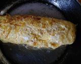 Foto langkah ke 8 dari resep Telur gulung isi sayuran.