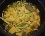 Foto del paso 5 de la receta: Sopa de repollo y gallina
