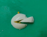 Foto del paso 4 de la receta: Conejo de huevo cocido