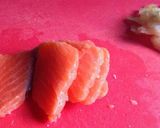 Foto langkah ke 1 dari resep Salmon soup.