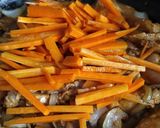 Foto del paso 2 de la receta: Salteado de pollo al curry con fideos