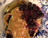 A picture of step 7 of Spelt blueberry pancakes with tahini sauce - vegan.