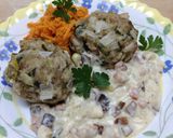 A picture of step 11 of Rye Bread Semmelknödel.