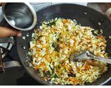 வெயிட்லாஸ் பொரியல்/கேரட் முட்டைகோஸ் பொரியல்(cabbage poriyal recipe in tamil) ரெசிபி ஸ்டேப் 4 புகைப்படம்