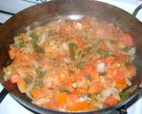 Foto del paso 4 de la receta: Magras con tomate, huevo y crudo