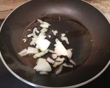 Foto del paso 1 de la receta: Espinacas con tomate