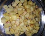 देशी परवल आलू की सब्जी (Desi parwal aloo ki sabzi recipe in Hindi) रेसिपी चरण 2 फोटो