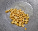 A picture of step 1 of Peanut lemon rice.