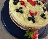 Foto del passaggio 1 della ricetta Naked cake con crema chantilly, fragole e mirtilli