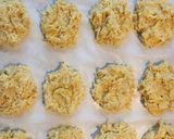 Foto langkah ke 5 dari resep Coconut Butter Cookies.
