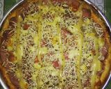 Foto langkah ke 7 dari resep Pizza homemade full.