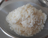 Foto del paso 1 de la receta: Ensaladilla de arroz con huevo y granada