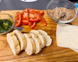 Foto del paso 1 de la receta: Canapés para un Carnaval muy colorido 🎭🎭🎭🎭🎭