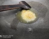 A picture of step 2 of Veg upma.