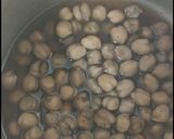 A picture of step 4 of Chana Gravy.