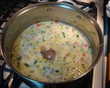 A picture of step 5 of Leek and clam corn chowder.
