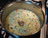 A picture of step 5 of Leek and clam corn chowder.