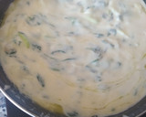 Foto del paso 3 de la receta: Espinacas con bechamel y gambas