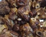 A picture of step 2 of Lamb in Red Wine.
